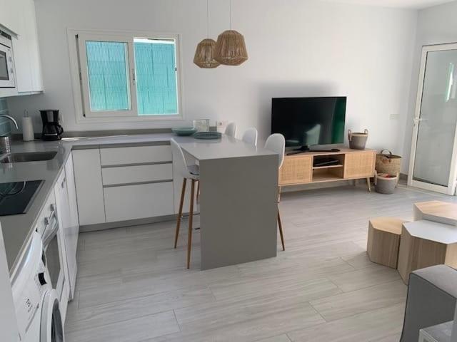 Renovated 2 Bedroom Bungalow In Playa Del Ingles Extérieur photo